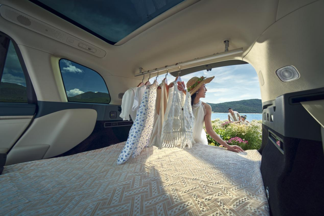 “5인승의 새로운 왕” 란투 타이산 X8, 30.29만~38.99만 위안에 사전 판매 시작