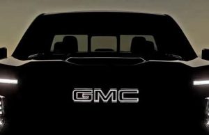 대배기량 자연흡기 고수! 강렬한 디자인 신형 GMC 시에라 예고 이미지