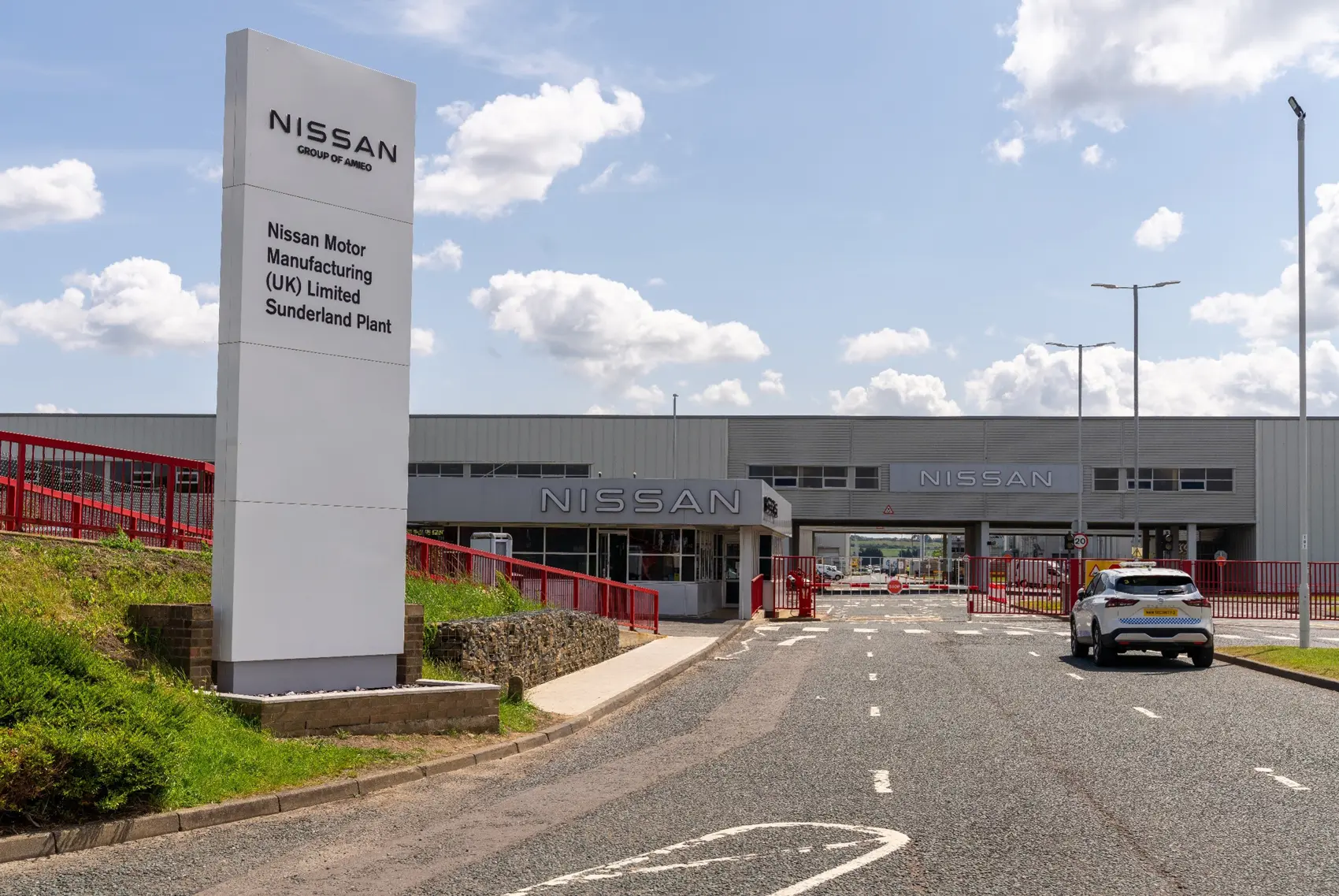 Nissan in talks with Chery to allow Chinese car maker to build cars at Sunderland