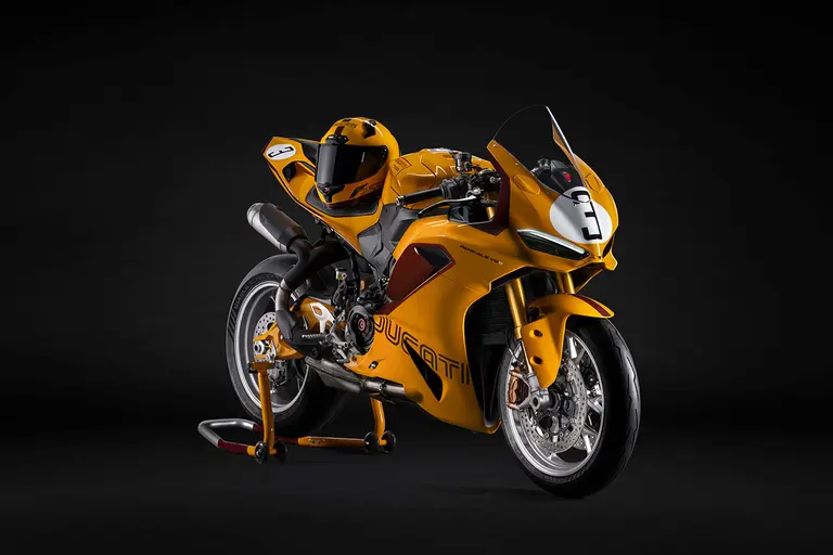 두카티 Panigale V2 S 100