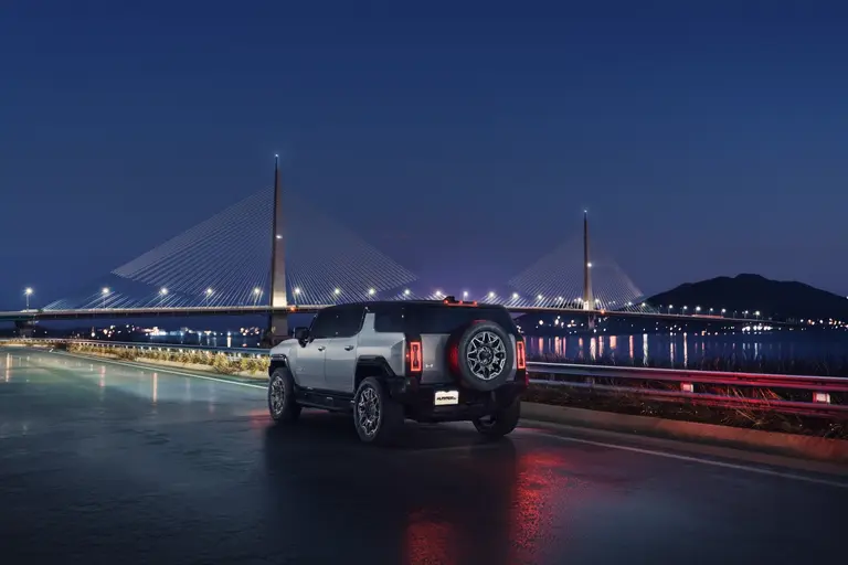 GMC 허머 EV SUV
