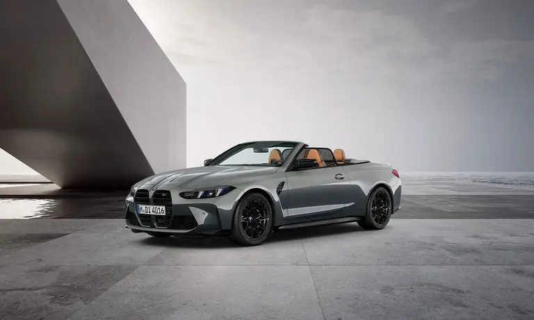BMW M4 컴페티션 M xDrive 컨버터블 스카이스크래퍼 그레이 에디션