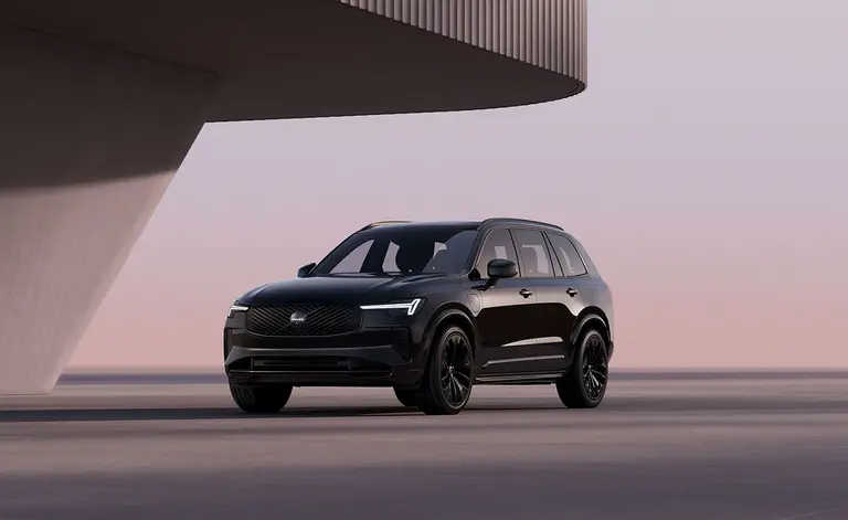 볼보 XC90 블랙 에디션