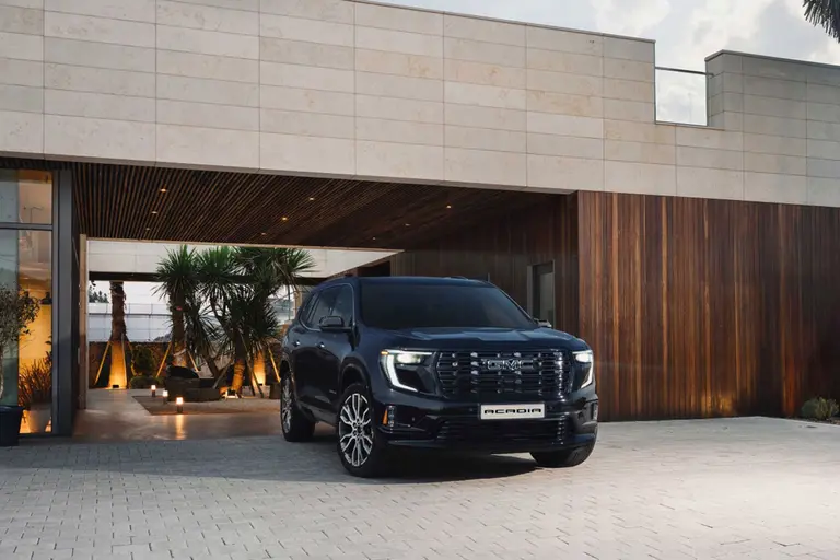 GMC 아카디아