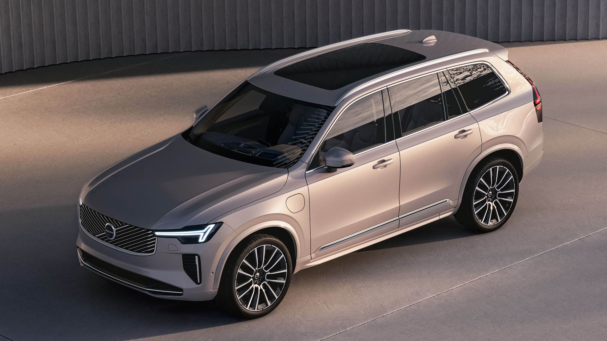 2025 5 Volvo XC90 SUV debut 13