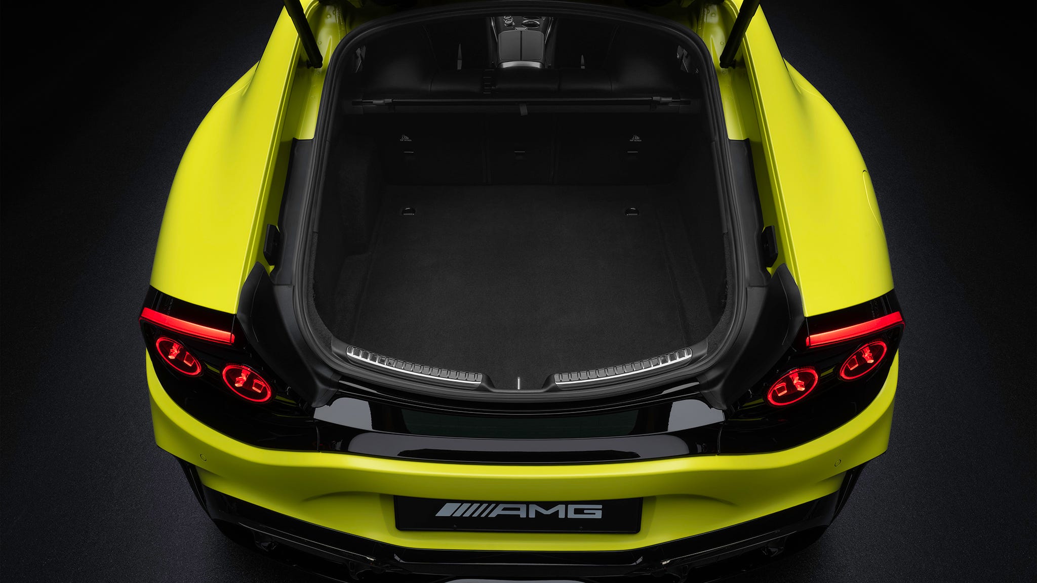 Das neue Mercedes-AMG GT 63 4-Türer Coupé, 2026. Mercedes-AMG GT 63 4-Türer Coupé | Energieverbrauch kombiniert 21,0-17,9 kWh/100 km | CO2 Emissionen kombiniert 0 g/km | CO2-Klasse: A // The all-new Mercedes-AMG GT 63 4-Door Coupé, 2026. Mercedes‑AMG GT 63 4-Door Coupé | combined energy consumption 21.0-17.9 kWh/100 km | combined CO2 emissions 0 g/km | CO2 class: A