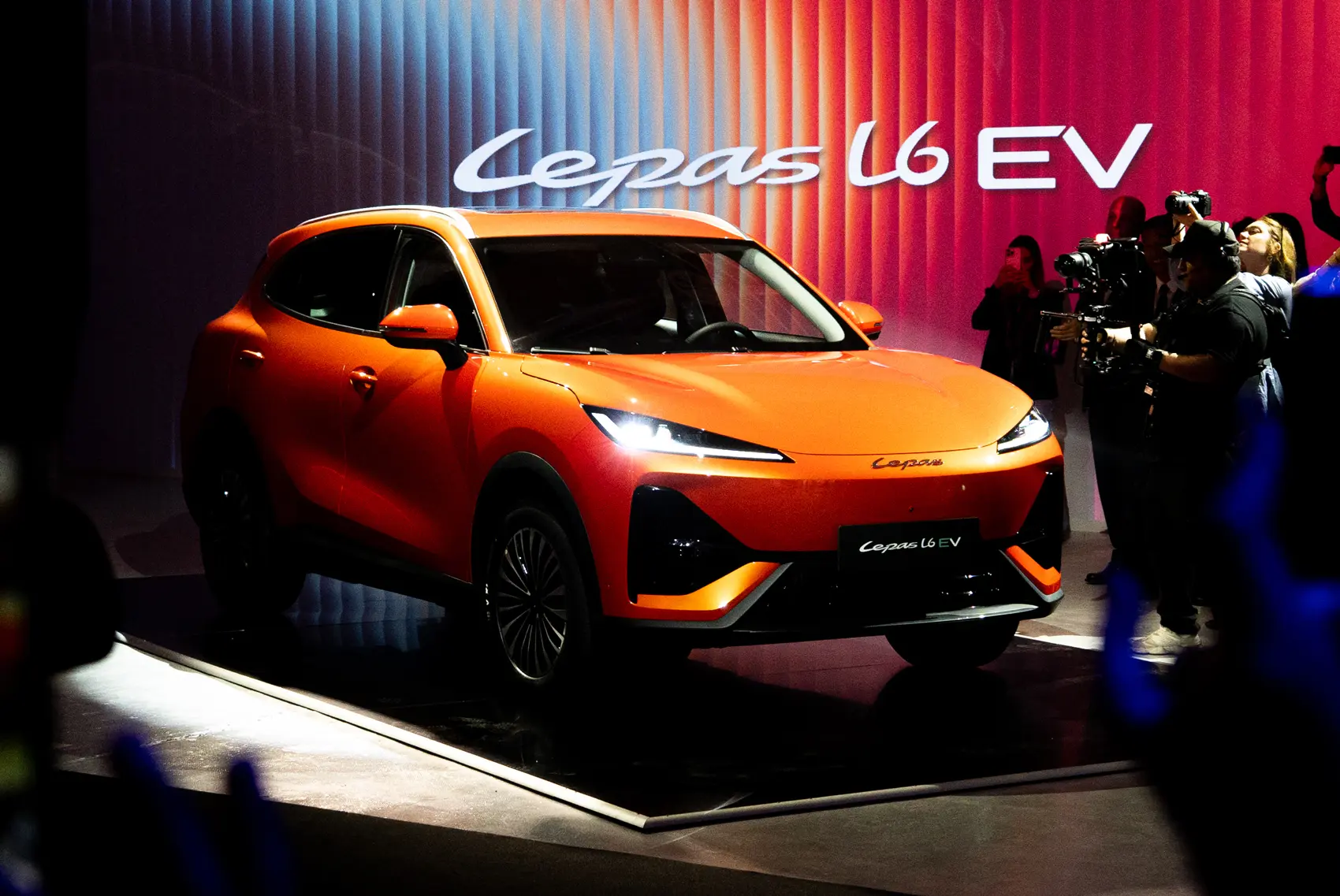 Lepas L6: the plain-looking crossover kick-starting another premium Chinese brand