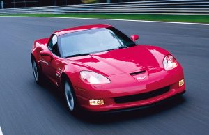 2006년형 쉐보레 콜벳 Z06, 정말 이국적인 전설들을 앞지를 수 있을까?