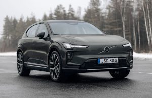 완전히 새로워진 2027년형 볼보 EX60, XC60 PHEV 및 경쟁 전기차보다 낮은 가격 책정